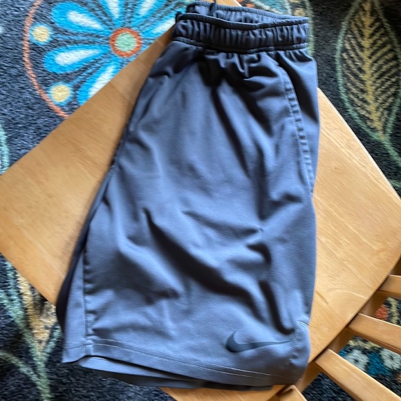 Nike Other - Nike Men’s Dri-Fit grey athletic shorts size medium.